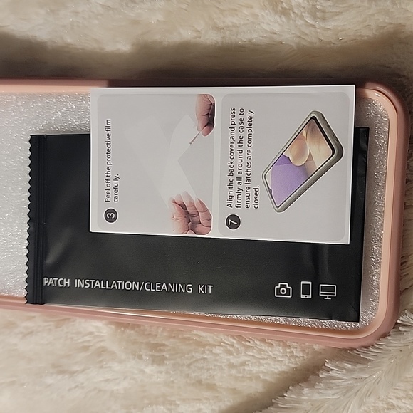 Phone case - Picture 4 of 4